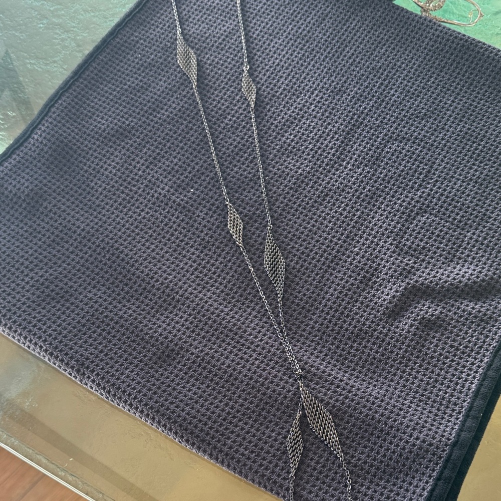 Elegant Silver Necklace